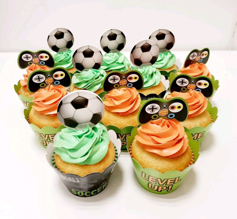 cupcake foot pour anniversaire garçon sur Miramas 13140